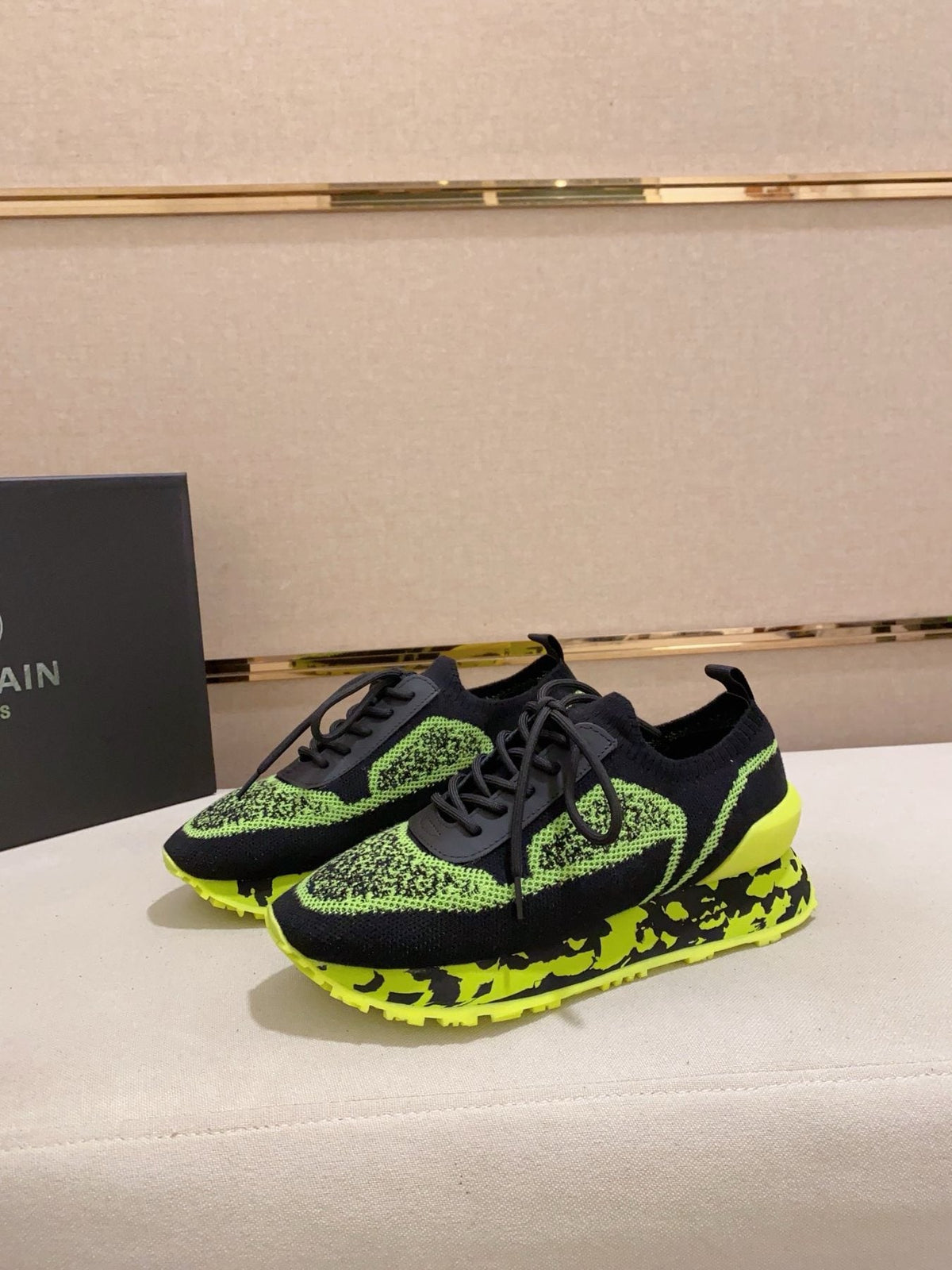 Balmain Neon Lime Knit Low-Top Sneakers - Black and Neon Lime Green